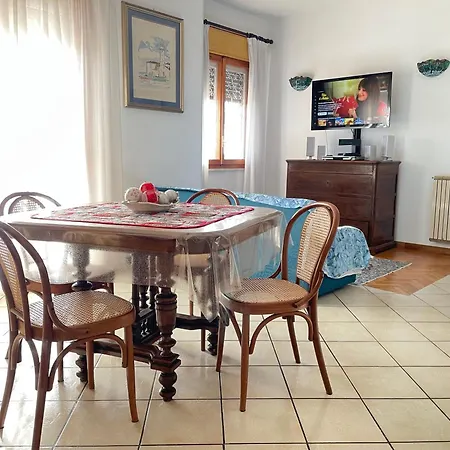 Stella Di Mare - Ampio Con Due Bagni - Fronte Mare * Lido di Ostia
